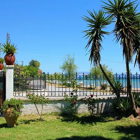 Amarynthos Beachfront With Garden Holiday home Vatheia