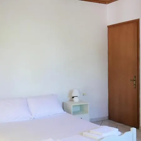 Amarynthos Beachfront With Garden Holiday home